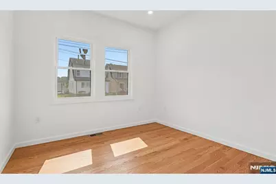 7 Franklin Avenue, Montclair, NJ 07042 - Photo 31