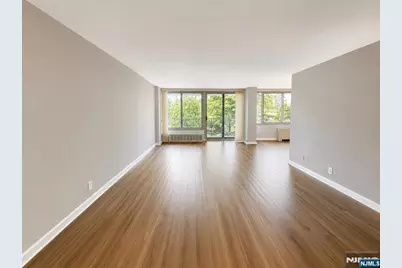 1 Claridge Drive 114 #114, Verona, NJ 07044 - Photo 3
