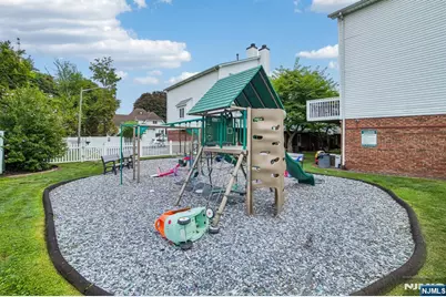 134 Boulevard 9 #9, Passaic, NJ 07055 - Photo 27