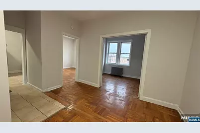 302 N 3rd Street 16 #16, East Newark, NJ 07029 - Photo 3