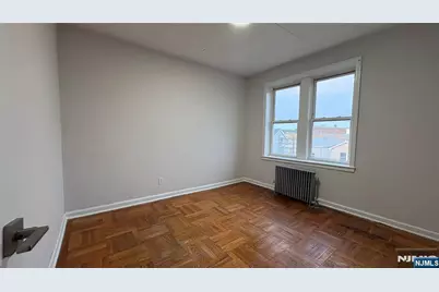 302 N 3rd Street 16 #16, East Newark, NJ 07029 - Photo 7