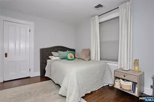 142 Wyckoff Ave, Waldwick, NJ 07463 - Photo 25