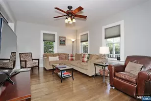 142 Wyckoff Ave, Waldwick, NJ 07463 - Photo 9