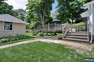 142 Wyckoff Ave, Waldwick, NJ 07463 - Photo 33