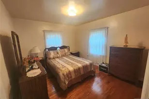 499 Jauncey Ave, Lyndhurst Township, NJ 07071 - Photo 11