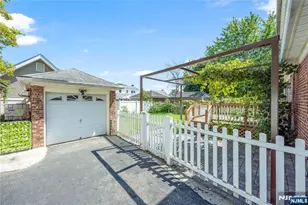 59 Colonial Pkwy, Dumont, NJ 07628 - Photo 25