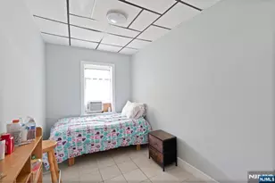 555 61st St, West New York, NJ 07093 - Photo 25
