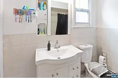 555 61st Street, West New York, NJ 07093 - Photo 5