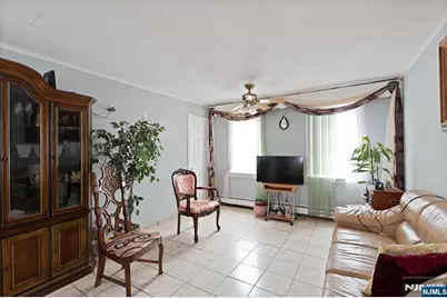 555 61st Street, West New York, NJ 07093 - Photo 15