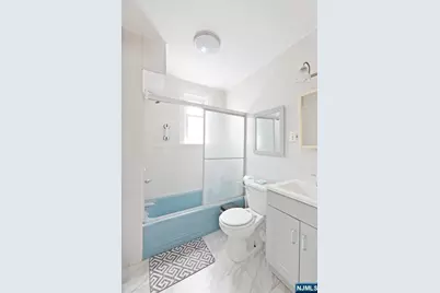 555 61st Street, West New York, NJ 07093 - Photo 21