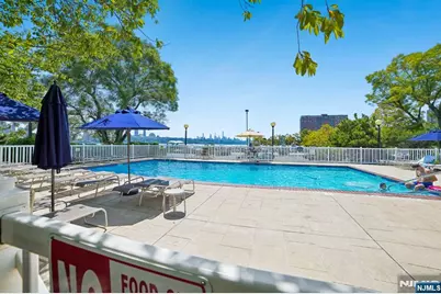 1055 River Road 312 #312, Edgewater, NJ 07020 - Photo 35