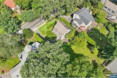 61 N Monroe Street, Ridgewood, NJ 07450 - Photo 11
