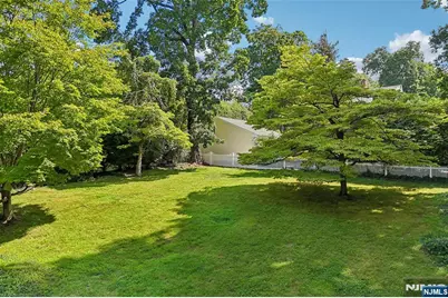 61 N Monroe Street, Ridgewood, NJ 07450 - Photo 9