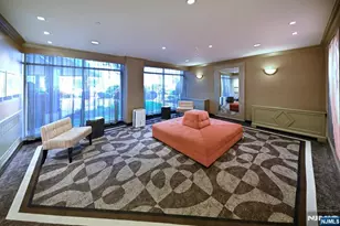 2200 N Central Road 14T, Fort Lee, NJ 07024 - Photo 21