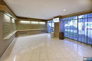 2200 N Central Road 14T, Fort Lee, NJ 07024 - Photo 23