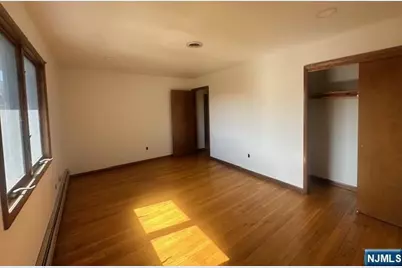 124 Johnson Avenue 1 #1, Wallington, NJ 07057 - Photo 17