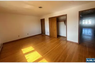 124 Johnson Avenue 1 #1, Wallington, NJ 07057 - Photo 19