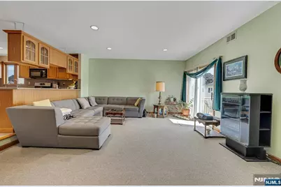 214 Van Buren Street, Lyndhurst Township, NJ 07071 - Photo 13