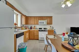 214 Van Buren St, Lyndhurst Township, NJ 07071 - Photo 37