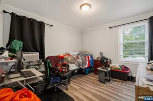 52 Thomas, Bloomfield, NJ 07003 - Photo 7