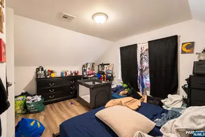 52 Thomas, Bloomfield, NJ 07003 - Photo 25