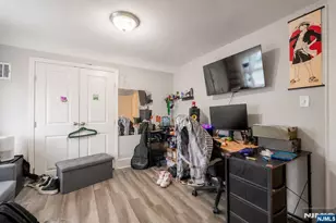 52 Thomas, Bloomfield, NJ 07003 - Photo 23