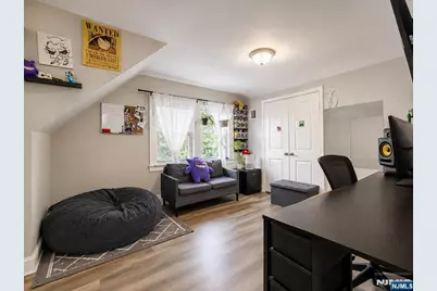 52 Thomas, Bloomfield, NJ 07003 - Photo 23