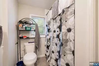 52 Thomas, Bloomfield, NJ 07003 - Photo 27