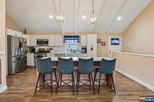 114 Hobart Ave, Rutherford, NJ 07070 - Photo 9