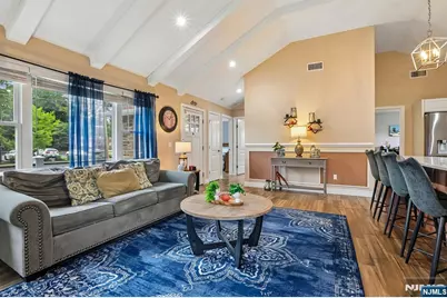 114 Hobart Avenue, Rutherford, NJ 07070 - Photo 7
