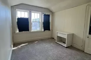 51 Clinton Ave, Bergenfield, NJ 07621 - Photo 7