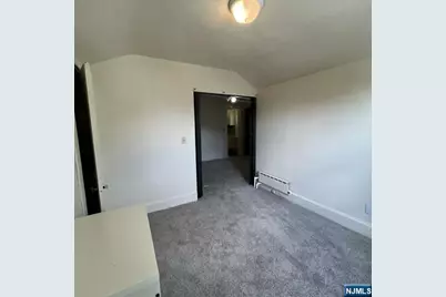 51 E Clinton Avenue, Bergenfield, NJ 07621 - Photo 9