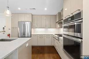 100 Eton Row 203, Weehawken, NJ 07086 - Photo 5