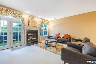 1148 Stafford Street, Mahwah, NJ 07430 - Photo 3