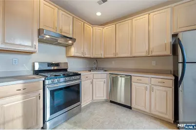 1148 Stafford Street, Mahwah, NJ 07430 - Photo 9