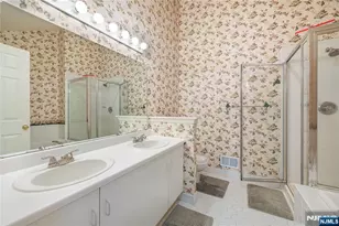 1148 Stafford St, Mahwah, NJ 07430 - Photo 15