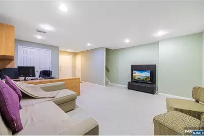 1148 Stafford Street, Mahwah, NJ 07430 - Photo 21