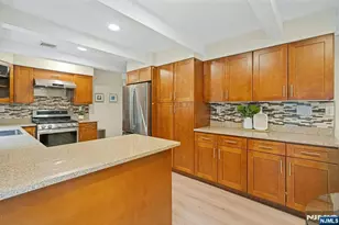 15 Candlestick Ln, Upper Saddle River, NJ 07458 - Photo 11