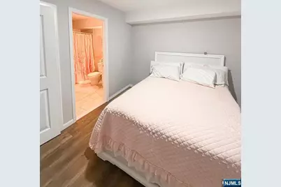 153.5 Mount Prospect Avenue, Newark, NJ 07104 - Photo 5