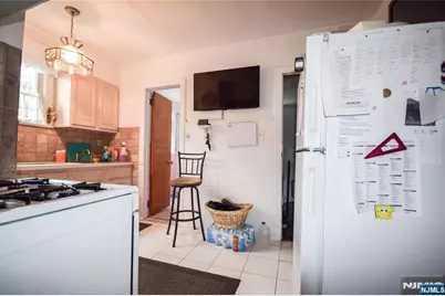 35 Hilton Street, Clifton, NJ 07011 - Photo 9