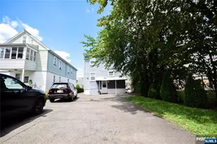 35 Hilton St, Clifton, NJ 07011 - Photo 5