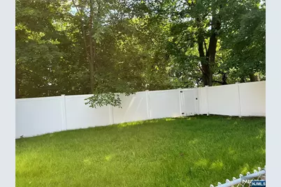 545 Freeman Street 2 #2, Lyndhurst Township, NJ 07071 - Photo 7