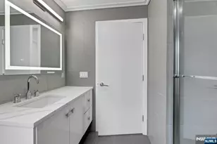 712 Undercliff Ave, Edgewater, NJ 07020 - Photo 39