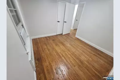 76 Campbell Avenue, Clifton, NJ 07013 - Photo 9