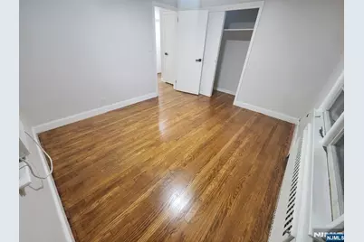 76 Campbell Avenue, Clifton, NJ 07013 - Photo 5