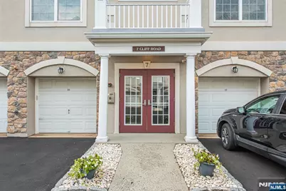 7 Cliff Road D2 #D2, Woodland Park, NJ 07424 - Photo 3