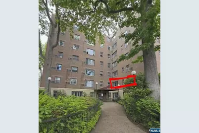 2345 Linwood Avenue 1A #1A, Fort Lee, NJ 07024 - Photo 5