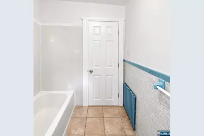 840 Mount Prospect Avenue 3 #3, Newark, NJ 07104 - Photo 5