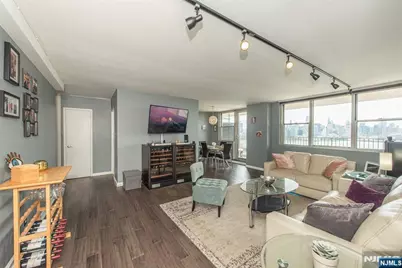 6040 Boulevard East 6F #6F, West New York, NJ 07093 - Photo 15