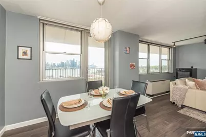 6040 Boulevard East 6F #6F, West New York, NJ 07093 - Photo 11